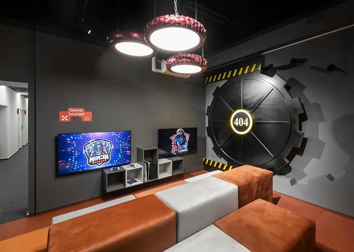 Youston Self Check-in Coliving